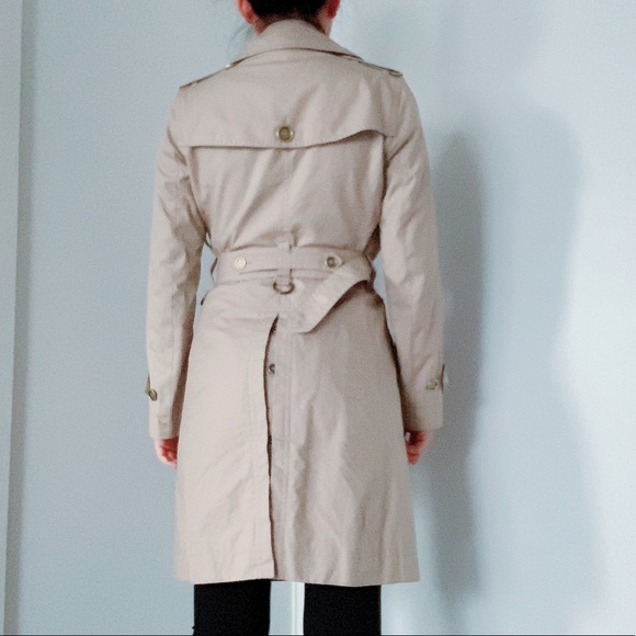 Authentic Burberry Brit Trench Coat - Picture 2 of 8